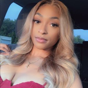 Meet your Posher, Florence